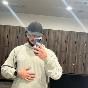 Meet your Posher, Eduardo